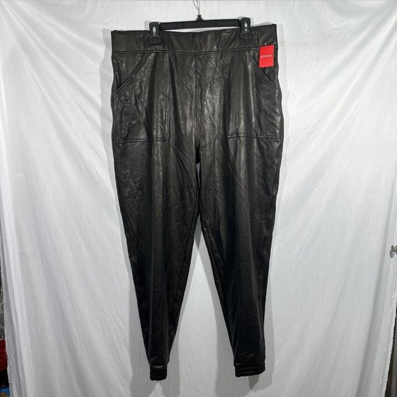NEW $168 Spanx [ PLUS 2X ] Faux Leather Jogger Pants‎ in Black - Picture 6 of 14